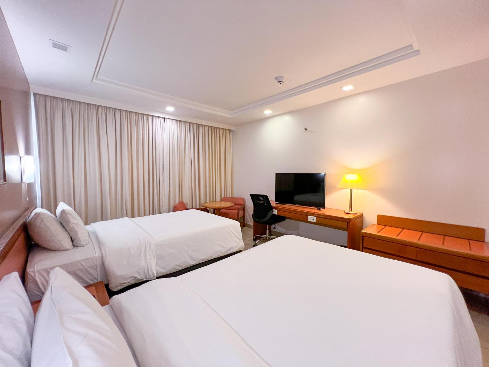 Castro'S Park Hotel Goiânia Kültér fotó